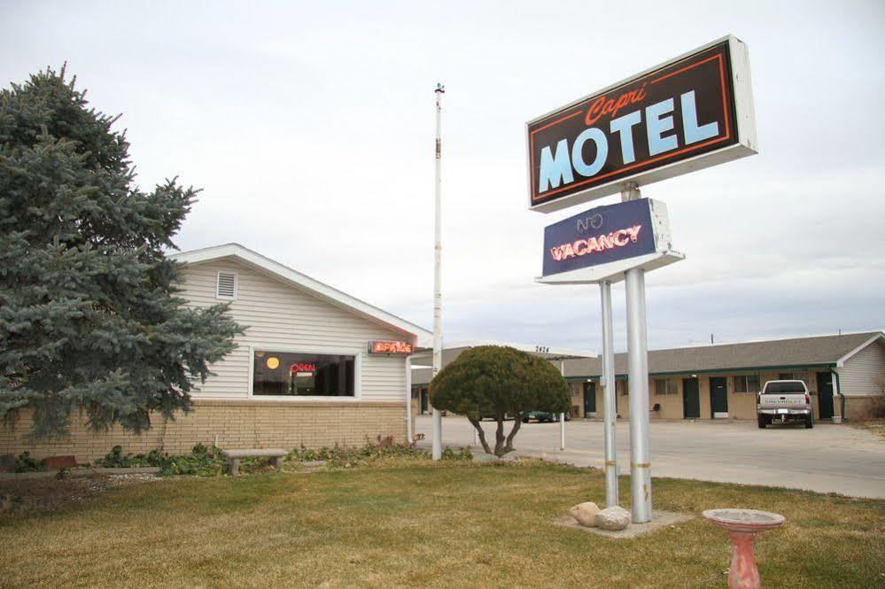 Capri Motel Scottsbluff Dış mekan fotoğraf
