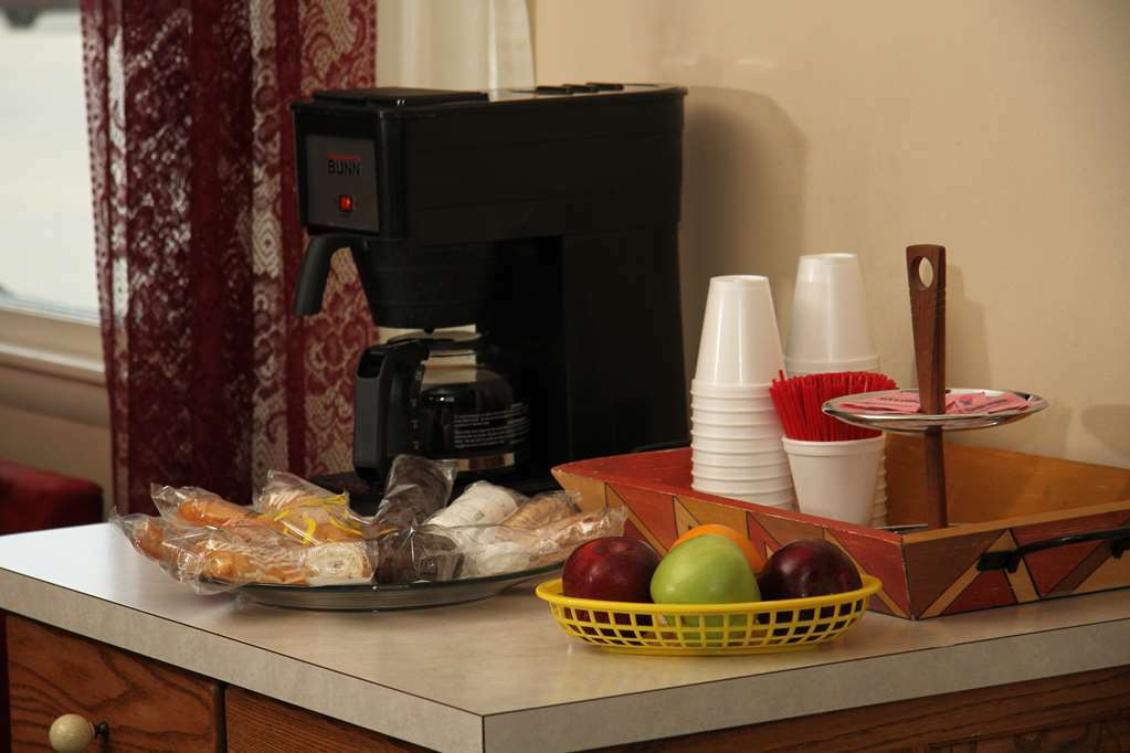 Capri Motel Scottsbluff Restoran fotoğraf